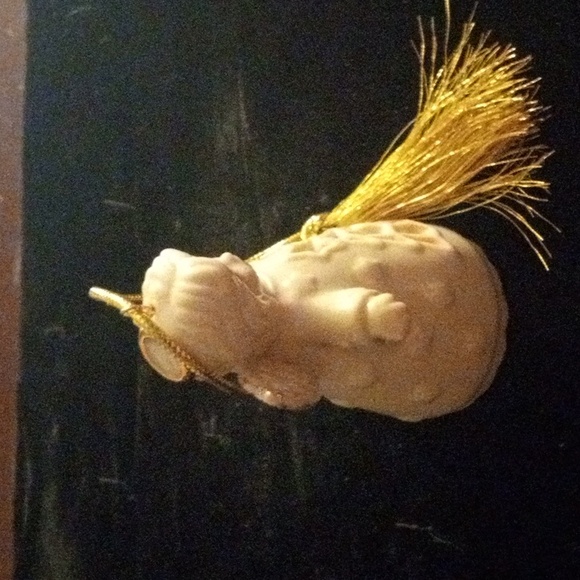 Lenox Angel Ornament - Picture 4 of 7